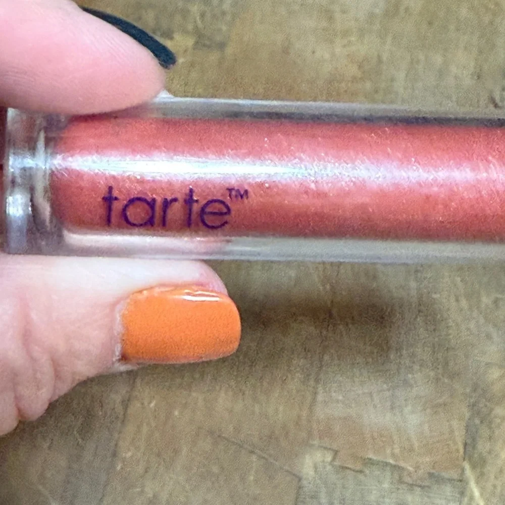 Tarte Paradise Vitamin-Infused Lip Gloss 074 Pink Peach Lip Color
